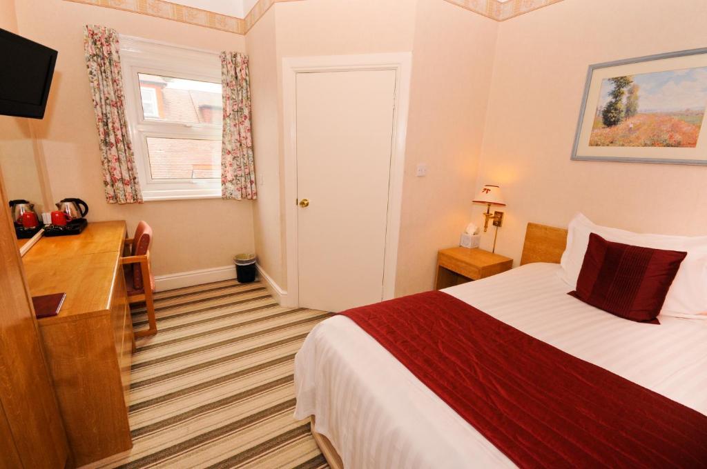 Denewood Hotel Bornemouth Chambre photo