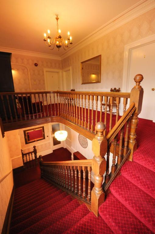 Denewood Hotel Bornemouth Extérieur photo