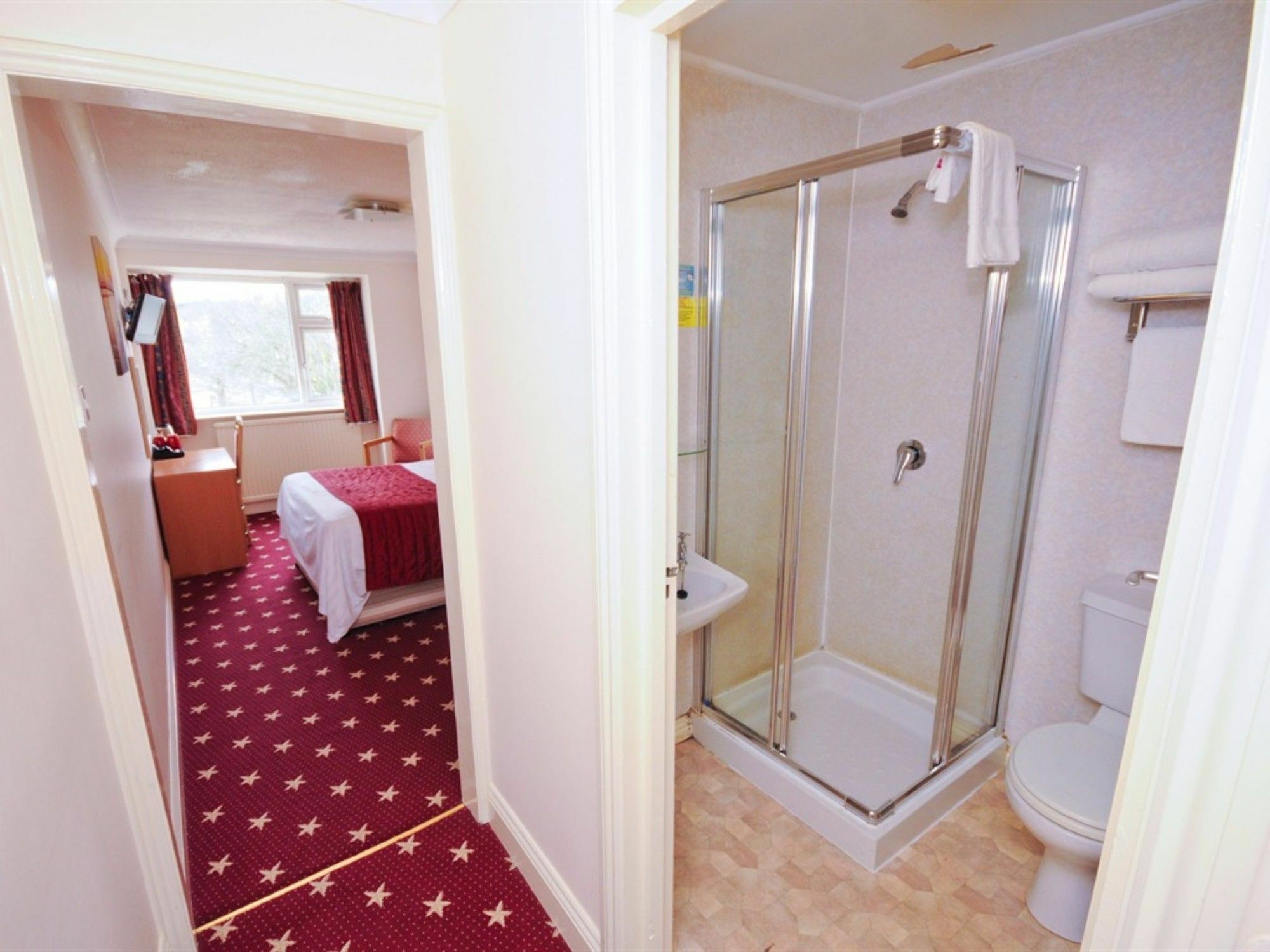 Denewood Hotel Bornemouth Extérieur photo