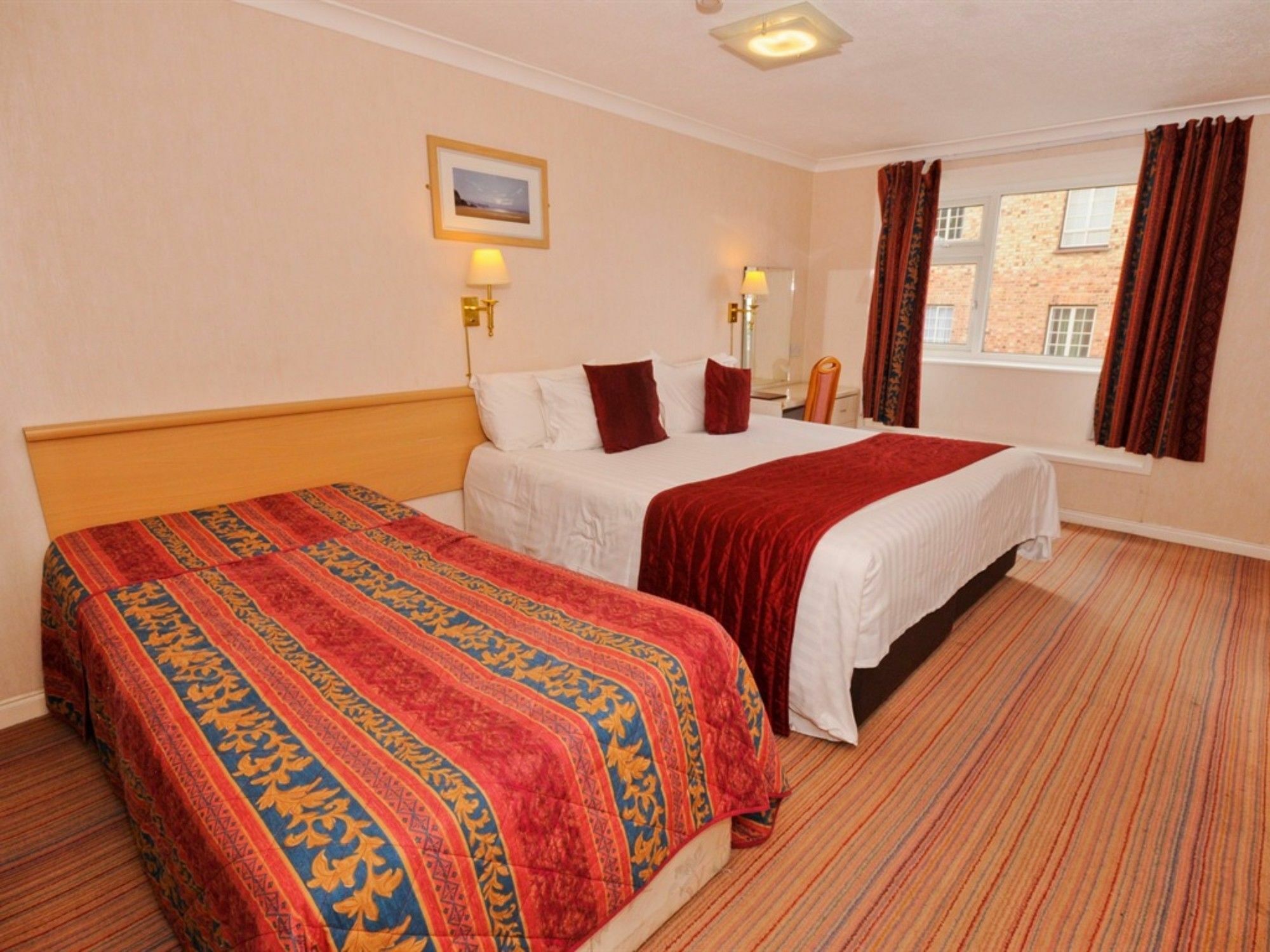 Denewood Hotel Bornemouth Extérieur photo