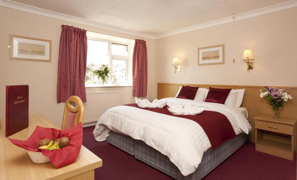 Denewood Hotel Bornemouth Chambre photo